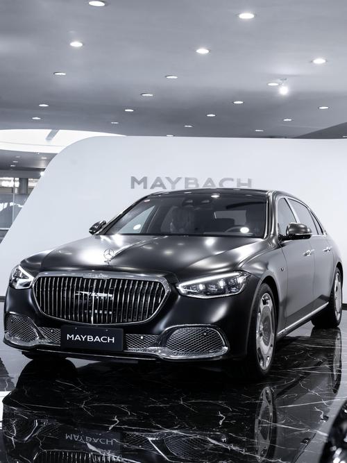 广州213岚图汽车的售后服务让用户无忧出行，迈巴赫未来的豪华车趋势